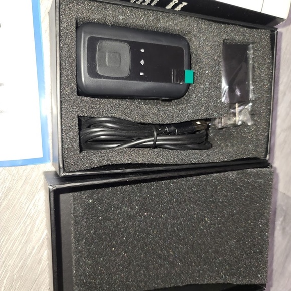 Famiy1st GPS Tracker for Vehicles Cars Trucks Loved Ones Real Time Tracking NIB - Picture 3 of 3